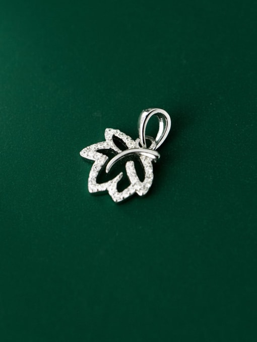 Rosh 925 Sterling Silver Cubic Zirconia Minimalist Leaf  Pendant