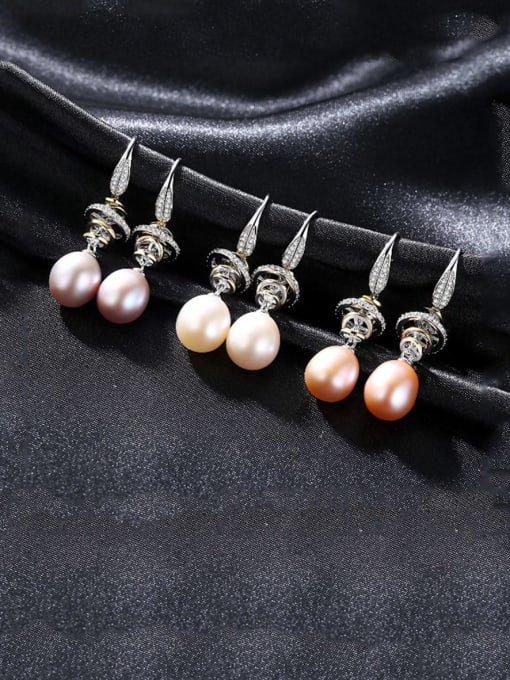 CCUI 925 Sterling Silver Freshwater Pearl White Round Trend Hook Earring 1