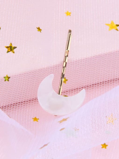 The moon is watery white Alloy Cellulose Acetate Minimalist Heart Hair Pin