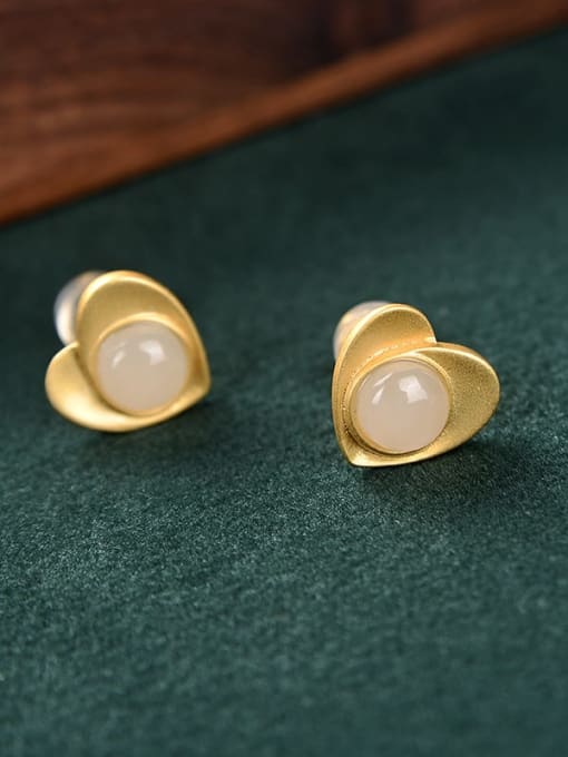 White jade (a pair) 925 Sterling Silver Carnelian Heart Vintage Stud Earring