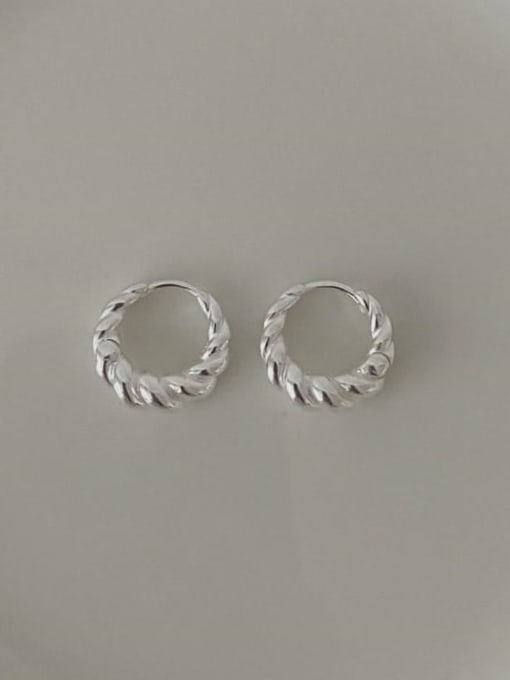 Boomer Cat 925 Sterling Silver Round Vintage Huggie Earring 3