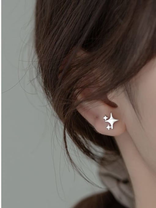 Rosh 925 Sterling Silver Minimalist four-pointed star Stud Earring 1