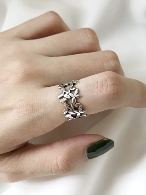 Boomer Cat 925 Sterling Silver  Vintage Retro Little Flower Free Size  Midi Ring 0