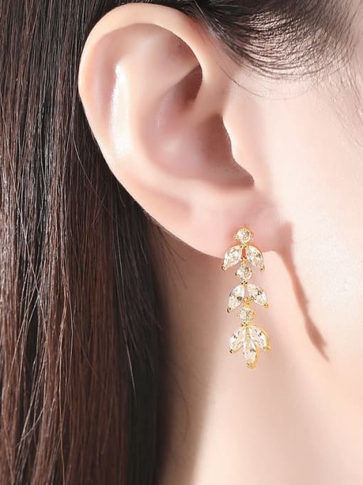 BLING SU Brass Cubic Zirconia Leaf Luxury Cluster Earring 1