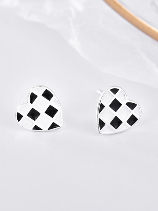 Black and white 925 Sterling Silver Enamel Heart Vintage  Lattice Love Earrings