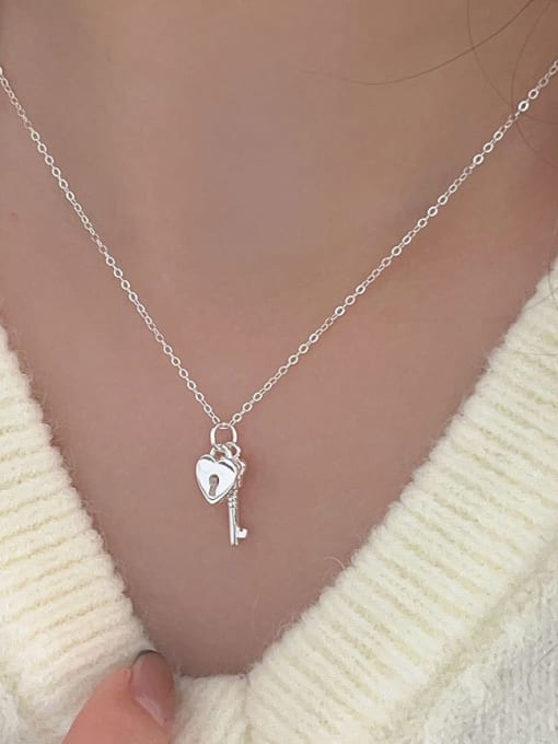 Boomer Cat 925 Sterling Silver Key Trend Necklace 2