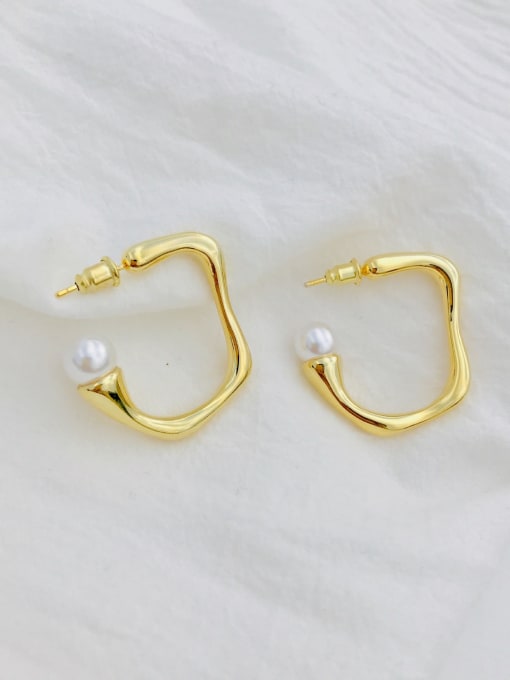 LI MUMU Copper Imitation Pearl White Geometric Minimalist Stud Earring 3