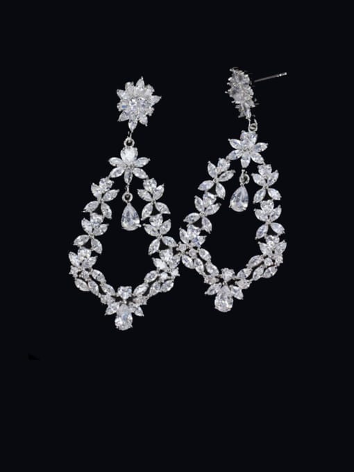 white Brass Cubic Zirconia Flower Luxury Cluster Earring