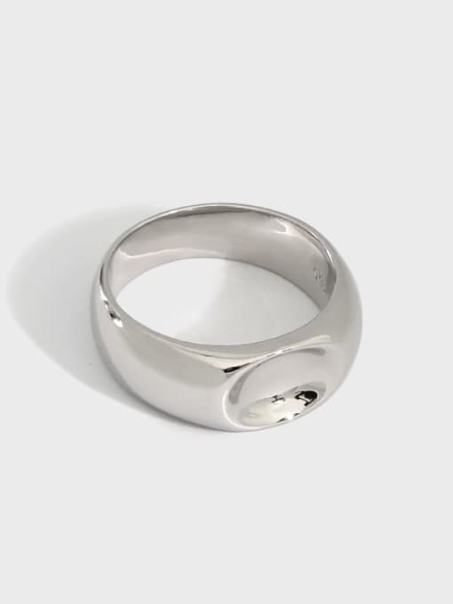DAKA 925 Sterling Silver Smooth Geometric Vintage Band Ring