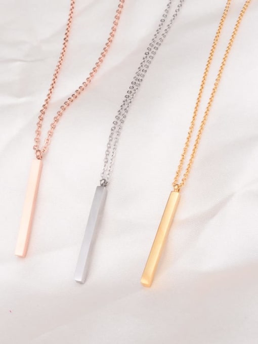 A TEEM Titanium Simple Smooth Geometry Necklace