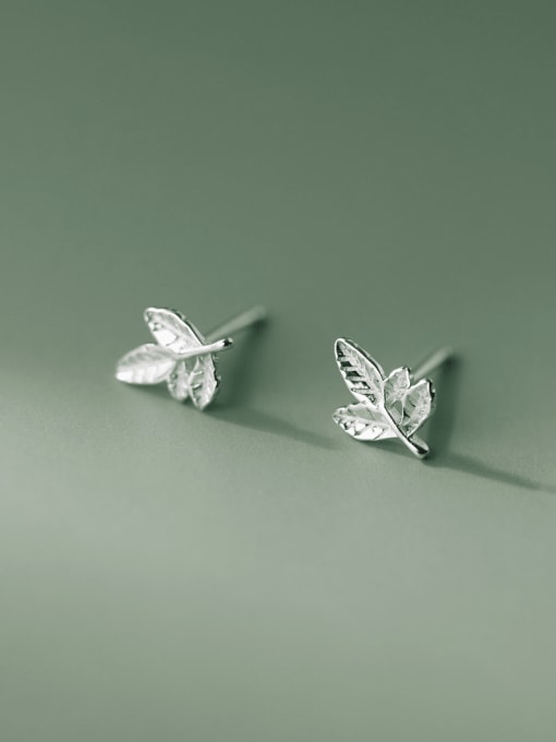 Rosh 925 Sterling Silver Cubic Zirconia Leaf Dainty Stud Earring 0