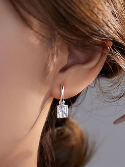 BeiFei Minimalism Silver 925 Sterling Silver Geometric Trend Huggie Earring 1