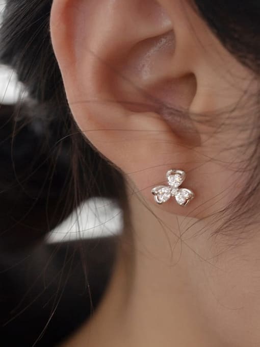 Rosh 925 Sterling Silver Cubic Zirconia Flower Cute Stud Earring 1