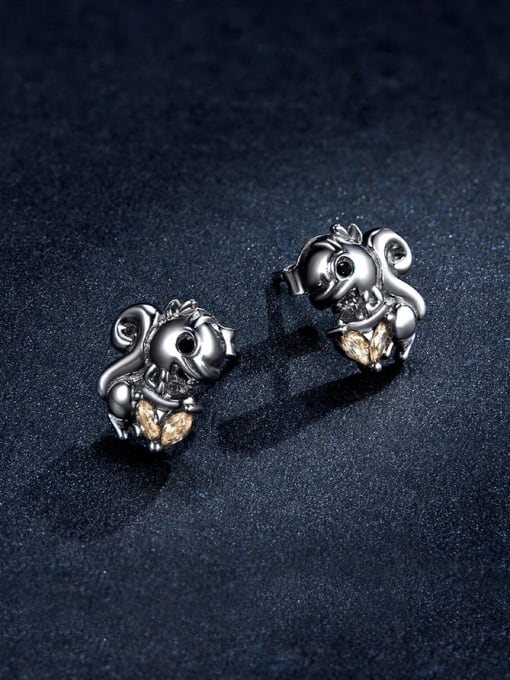 Jare 925 Sterling Silver Icon Squirrel  Cute Stud Earring 2
