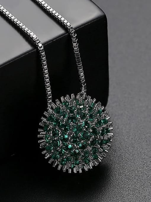 Green plating platinum t10b23 Copper Cubic Zirconia Retro round flower pendant  Necklace