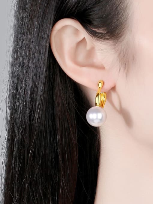 BLING SU Brass Imitation Pearl Geometric Minimalist Huggie Earring 1