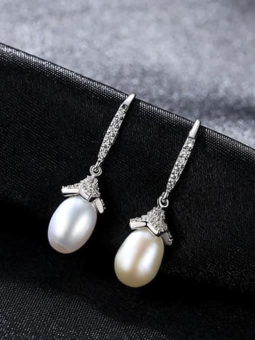 3F01 925 Sterling Silver Freshwater Pearl White Irregular Minimalist Hook Earring