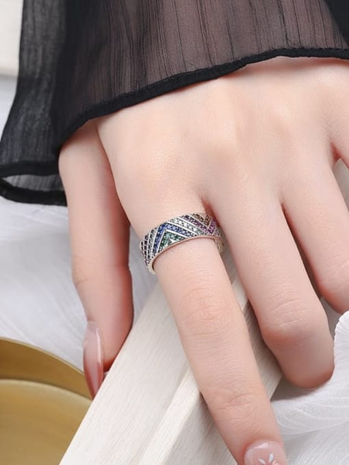 KDP-Silver 925 Sterling Silver Cubic Zirconia Geometric Vintage Band Ring 1