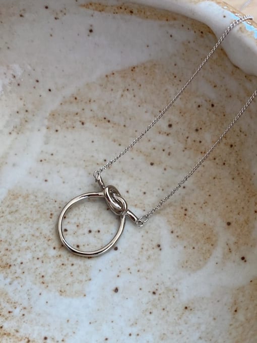 Boomer Cat 925 Sterling Silver  Vintage Simple Knot Necklace 1