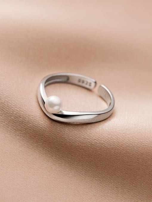 Rosh 925 Sterling Silver Imitation Pearl Irregular Minimalist Band Ring 0