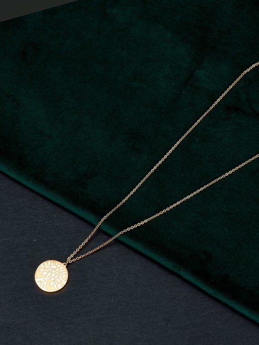 A TEEM Titanium Coin Flower Minimalist pendant Necklace 1