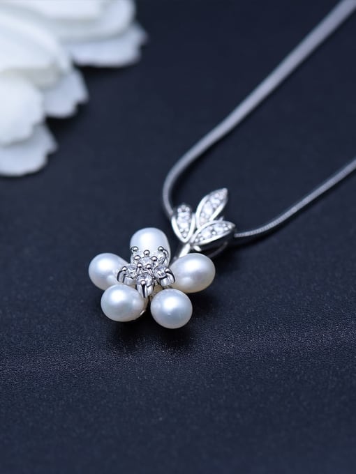 BLING SU Copper Cubic Zirconia Dainty Pearl flowers  Necklace 3