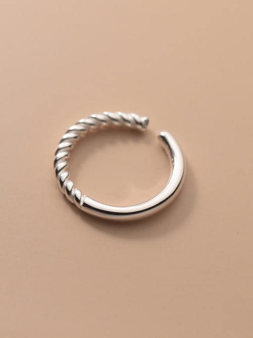 Rosh 925 Sterling Silver Irregular Vintage Band Ring