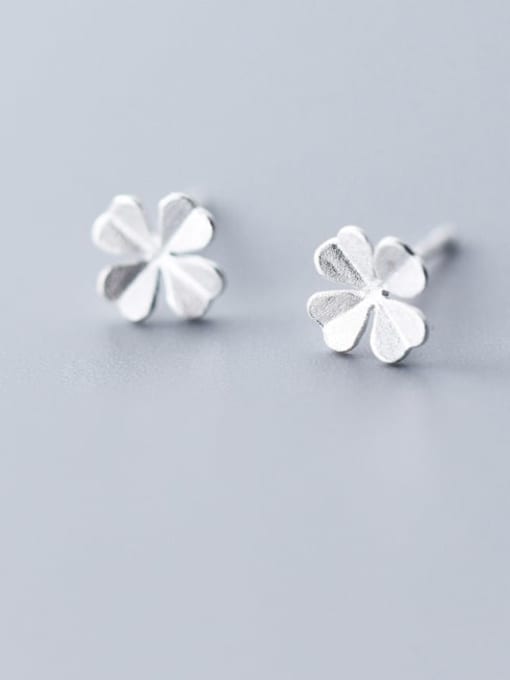 Rosh 925 Sterling Silver Flower Trend Stud Earring 1