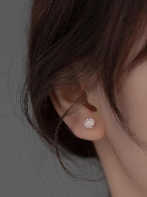 Rosh 925 Sterling Silver Flower Cute Stud Earring 1