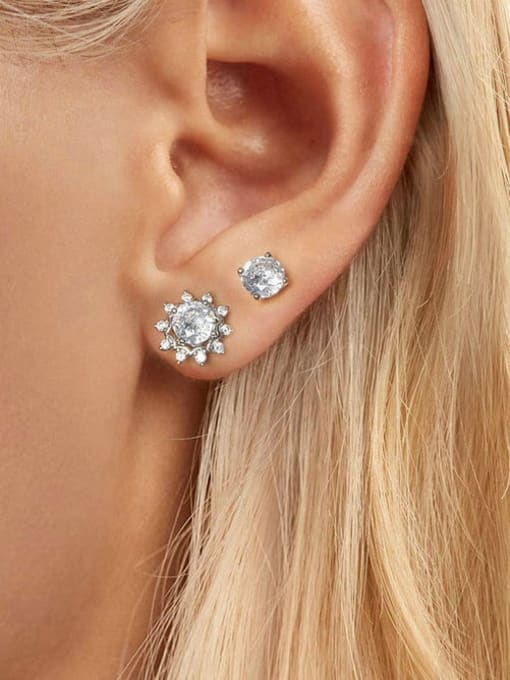 Jare 925 Sterling Silver Moissanite Round Trend Stud Earring 1