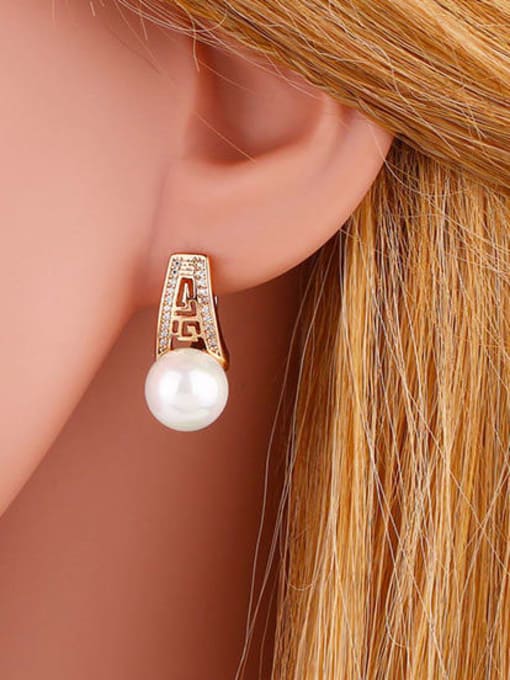CC Brass Imitation Pearl Geometric Ethnic Stud Earring 1