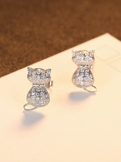 white 23A09 925 Sterling Silver Cubic Zirconia Mouse Cute Stud Earring