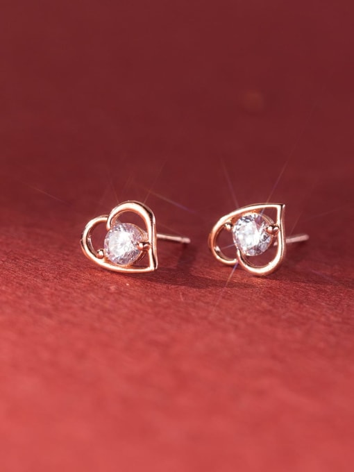 Rose Gold 925 Sterling Silver Cubic Zirconia Heart Minimalist Stud Earring