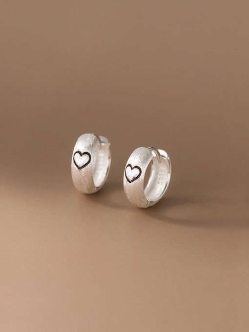 Rosh 925 Sterling Silver Heart Minimalist Huggie Earring 0