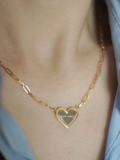 A TEEM Titanium Steel Heart Vintage Necklace 2