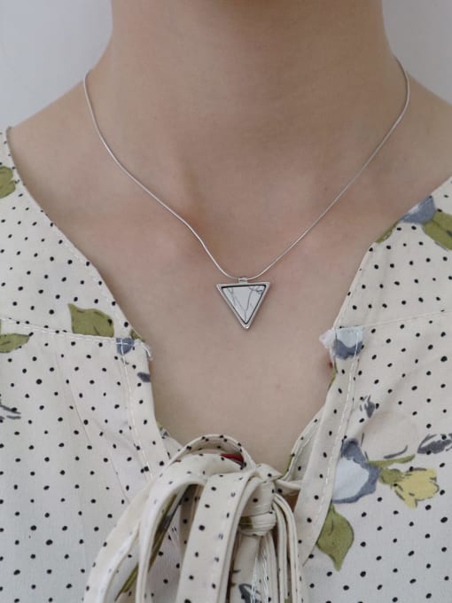 Boomer Cat 925 sterling silver simple fashion triangle Necklace 1