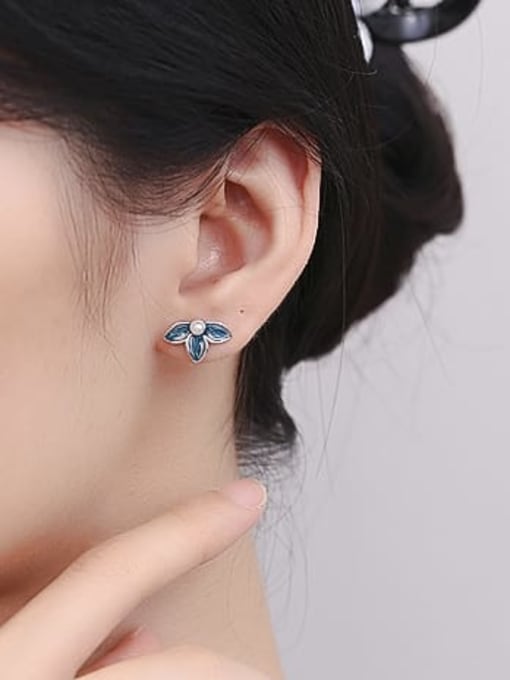 KDP-Silver 925 Sterling Silver Enamel Leaf Cute Stud Earring 1
