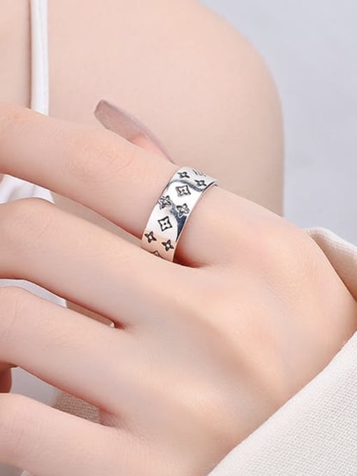 KDP-Silver 925 Sterling Silver Cross Vintage Band Ring 1