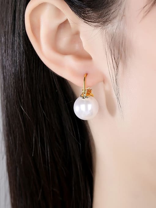BLING SU Brass Imitation Pearl Round Minimalist Huggie Earring 1