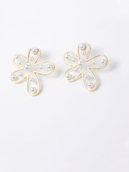 gold Zinc Alloy Imitation Pearl White Flower Statement Chandelier Earrings