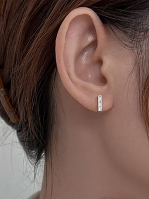 BeiFei Minimalism Silver 925 Sterling Silver Cubic Zirconia Geometric Minimalist Stud Earring 1