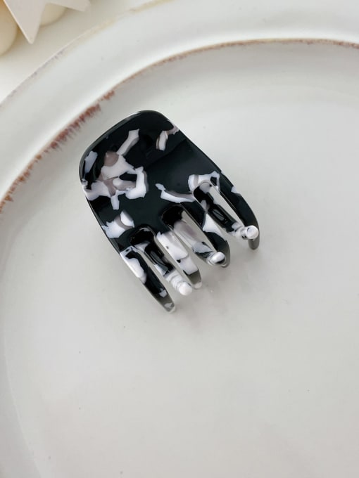 Black and white pattern 3.2cm Cellulose Acetate Trend Geometric Alloy Jaw Hair Claw