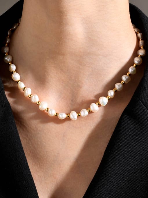 CONG Stainless steel Imitation Pearl Geometric Minimalist Beaded Necklace 1