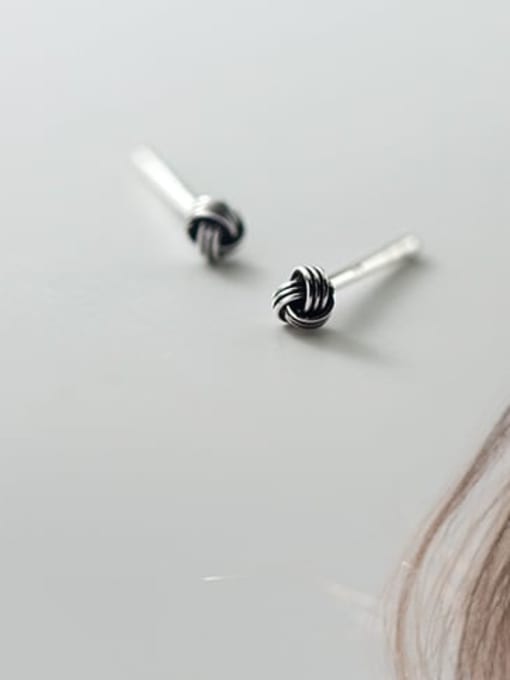 Thai silver 2.5mm 925 Sterling Silver Ball Vintage Stud Earring