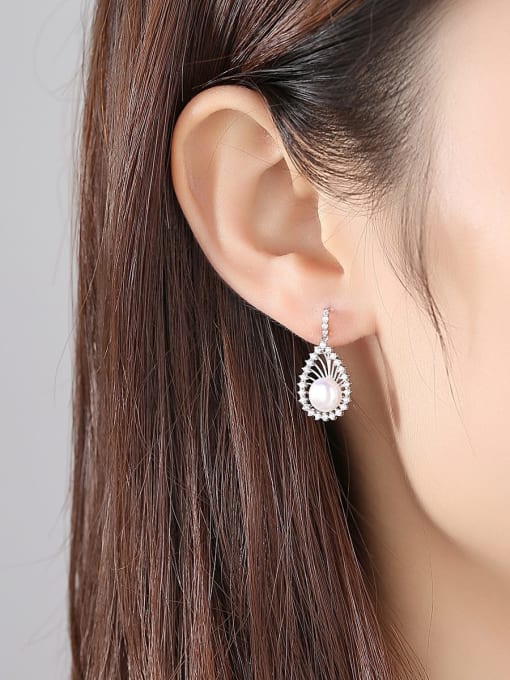 CCUI 925 Sterling Silver Cubic Zirconia White Geometric Trend Drop Earring 1