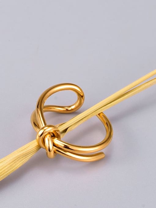 A TEEM Titanium Knot Minimalist Band Ring 2