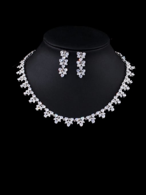 white Brass Cubic Zirconia Luxury Flower Earring and Necklace Set