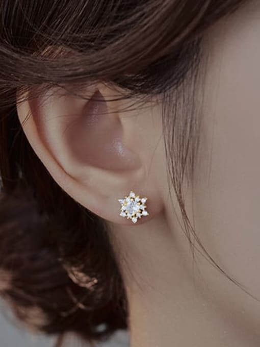 BeiFei Minimalism Silver 925 Sterling Silver Flower Dainty Stud Earring 2