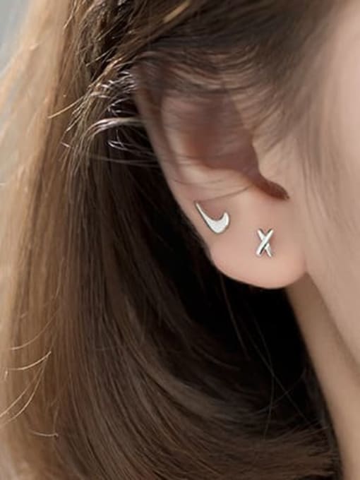 Rosh 925 Sterling Silver  Minimalist Simple glossy asymmetrical symbol Stud Earring 2