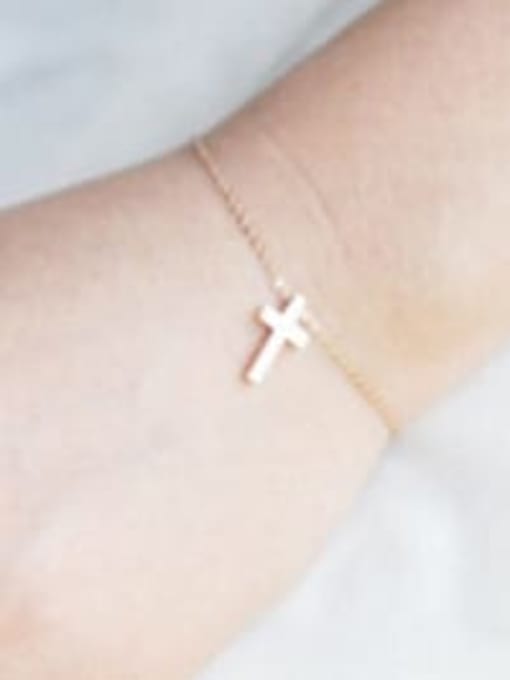 A TEEM Titanium Smooth Cross Bracelet 1